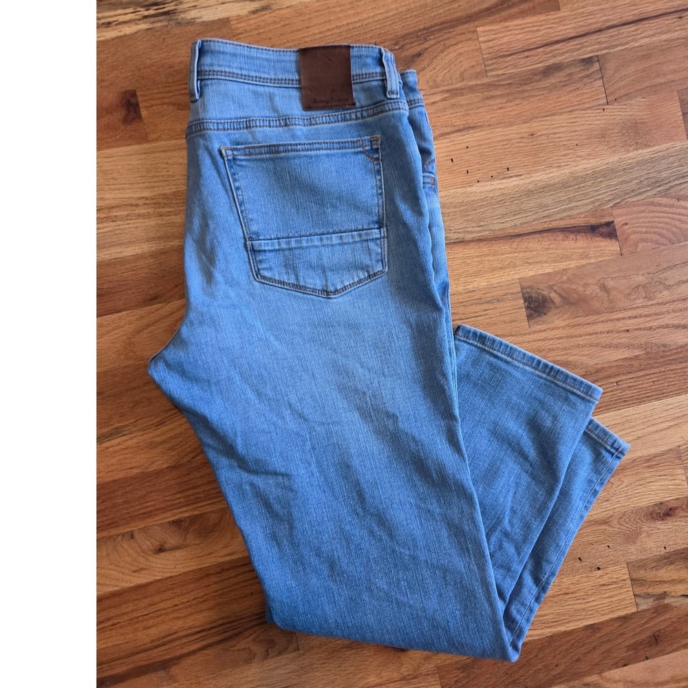 Tommy Bahama Indigo Palms Mens Light Wash Straight Leg Jeans 34x30 Blue